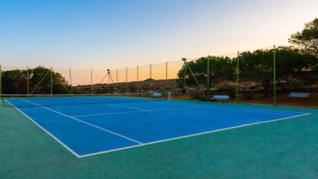 Malta-Tennisreise mit tollen Hotels inkl. Organisation
